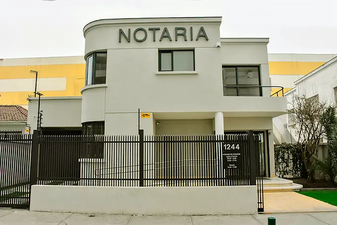6° Notaría de San Miguel César Maturana Pérez